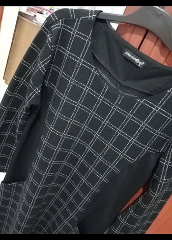 Siyah Kareli Triko Midi Elbise - Görsel 4