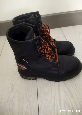 Harley Davidson Siyah Biker Bot