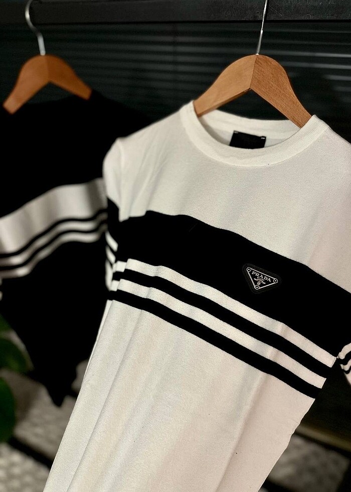 Prada Triko - Görsel 2