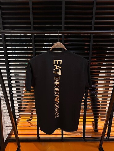 Emporio Armani Tshirt - Görsel 2