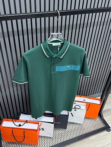 Lacoste m