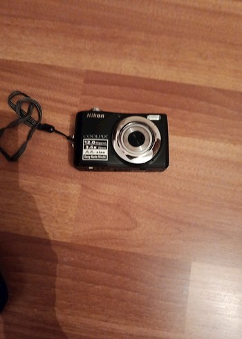 Siyah Dijital Kamera - Görsel 2