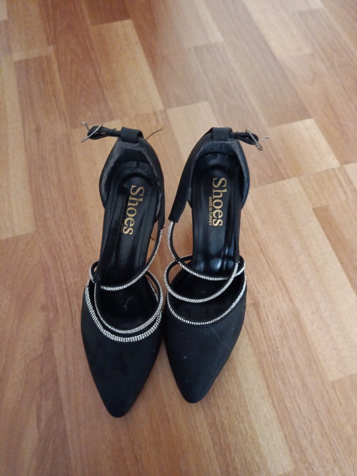 Siyah Parlak Yılan Desenli Tokalı Stiletto Kadın Abiye Ayakkabı - Görsel 4