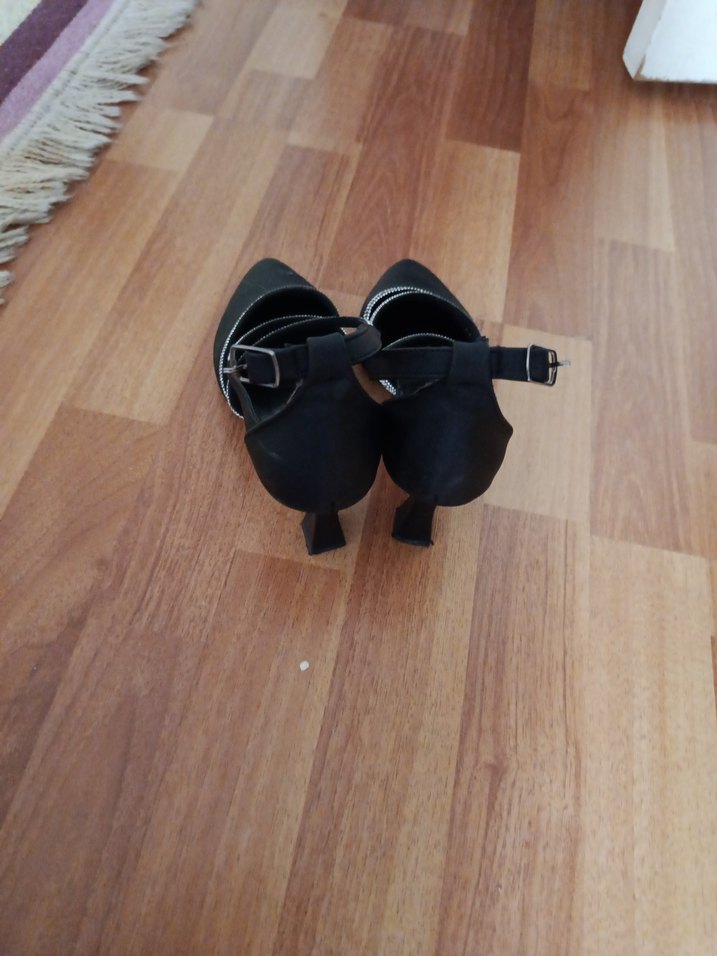 Siyah Parlak Yılan Desenli Tokalı Stiletto Kadın Abiye Ayakkabı - Görsel 5