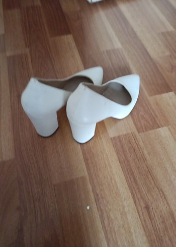 Beyaz Stiletto Topuklu Kadın Abiye Ayakkabı - Görsel 6