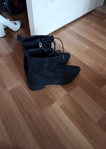 Siyah Süet Gotik Kadın Botları - Görsel 5