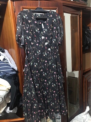 Çiçek desen elbise