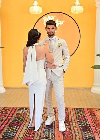 Uzun Beyaz A Kesim Straplez Gelinlik - Görsel 2