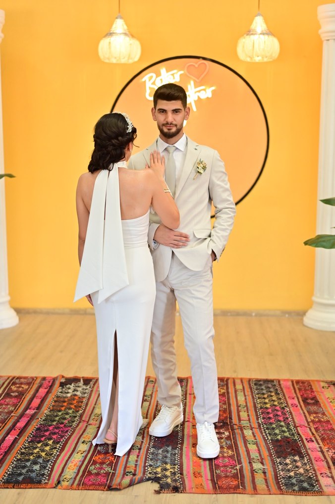 Uzun Beyaz A Kesim Straplez Gelinlik - Görsel 2