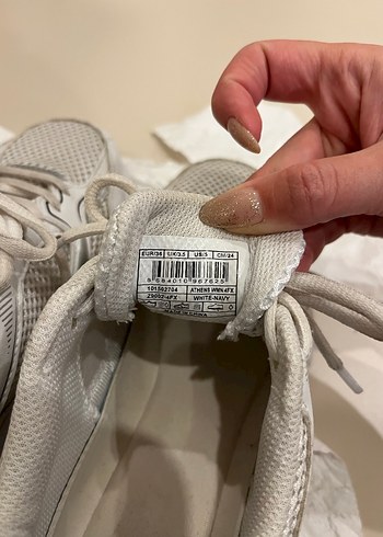 Beyaz Kadın Spor Ayakkabı - Görsel 3