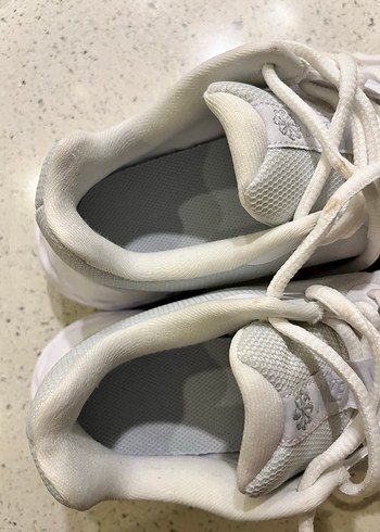 Beyaz Gri Kadın Spor Ayakkabı - Görsel 4