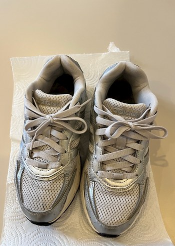 Adidas yürüyüş ayakkabısı - Görsel 5