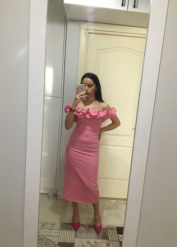 Pembe Straplez Ruffled Midi Kalem Elbise - Görsel 3