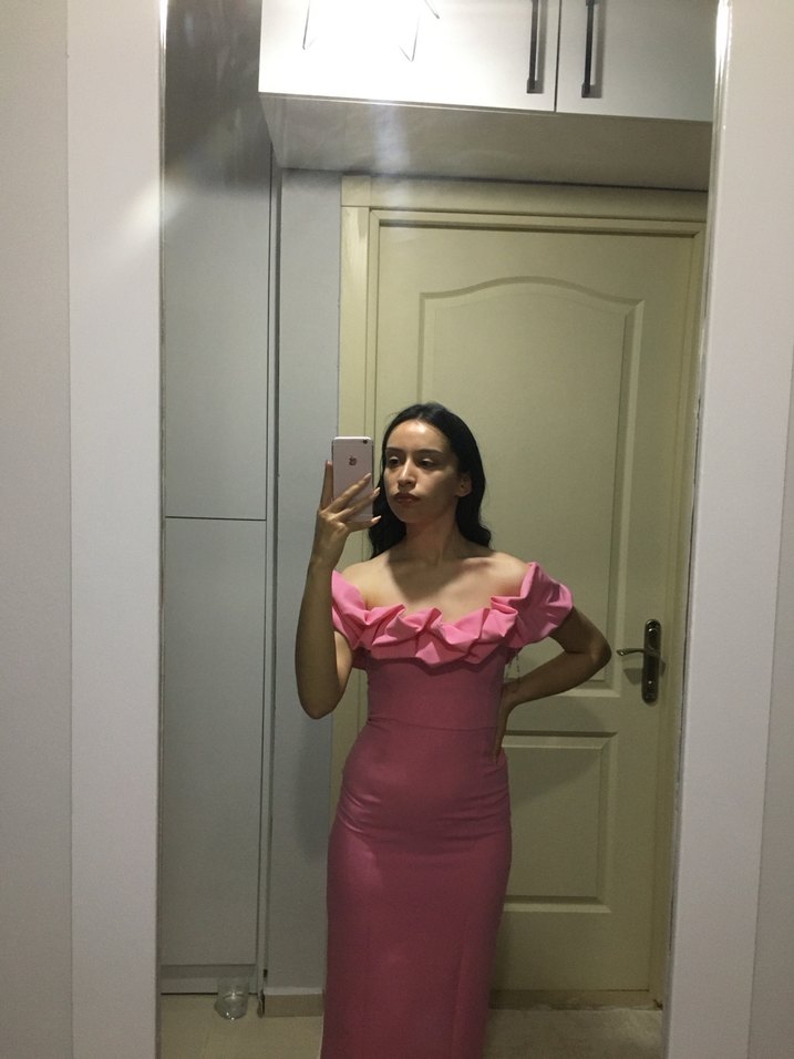 Pembe Straplez Ruffled Midi Kalem Elbise - Görsel 4