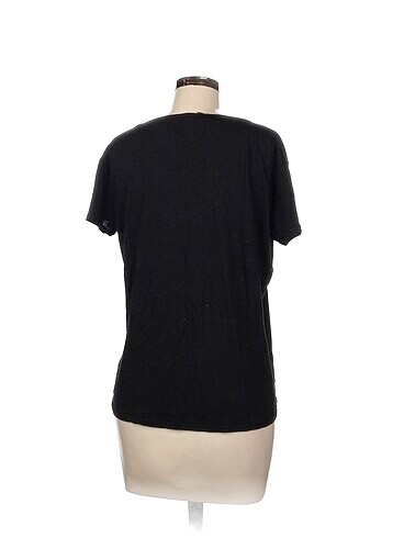 m Beden oxxo T-shirt %70 İndirimli.
