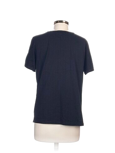 l Beden Zara T-shirt %70 İndirimli.