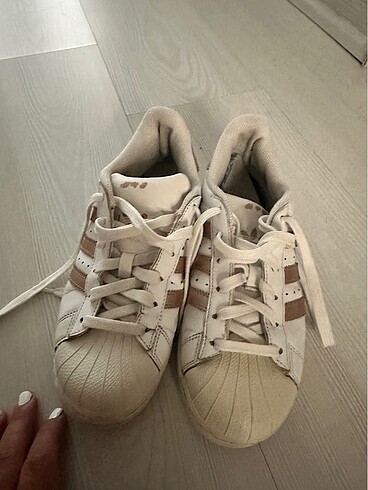 37 Beden Adidas süperstar