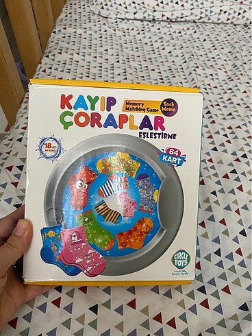 Kayıp çoraplar kutu oyunu