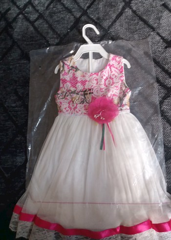 Kız Çocuk Piliseli Sarı Elbise - Görsel 13