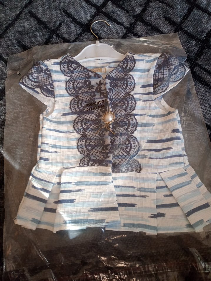 Kız Çocuk Piliseli Sarı Elbise - Görsel 5