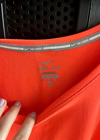 Nike Kadın Tshirt - Görsel 2