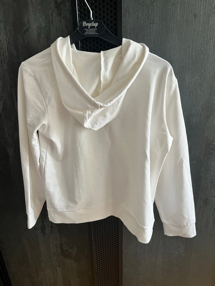 Beyaz Kapüşonlu Kadın Sweatshirt - Görsel 3