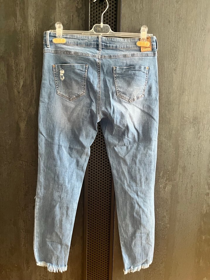 Kadın Yırtık Bol Kesim Denim Pantolon - Görsel 4