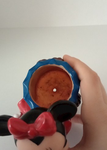 Renkli Minnie Mouse Figürü