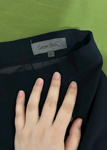 Düğmeli Siyah Mini Etek - Görsel 3