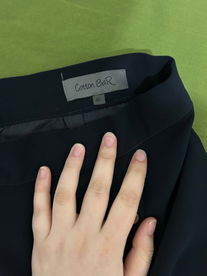 Düğmeli Siyah Mini Etek - Görsel 3