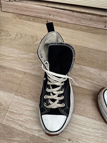 42 Beden CONVERSE ayakkabı