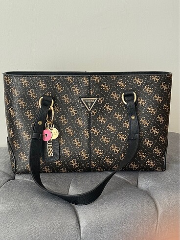 GUESS ÇANTA+ TWİST KOT ŞORT