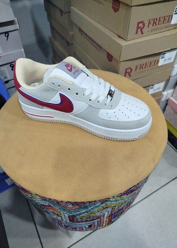 Nike bayan Beyaz Spor Ayakkabı