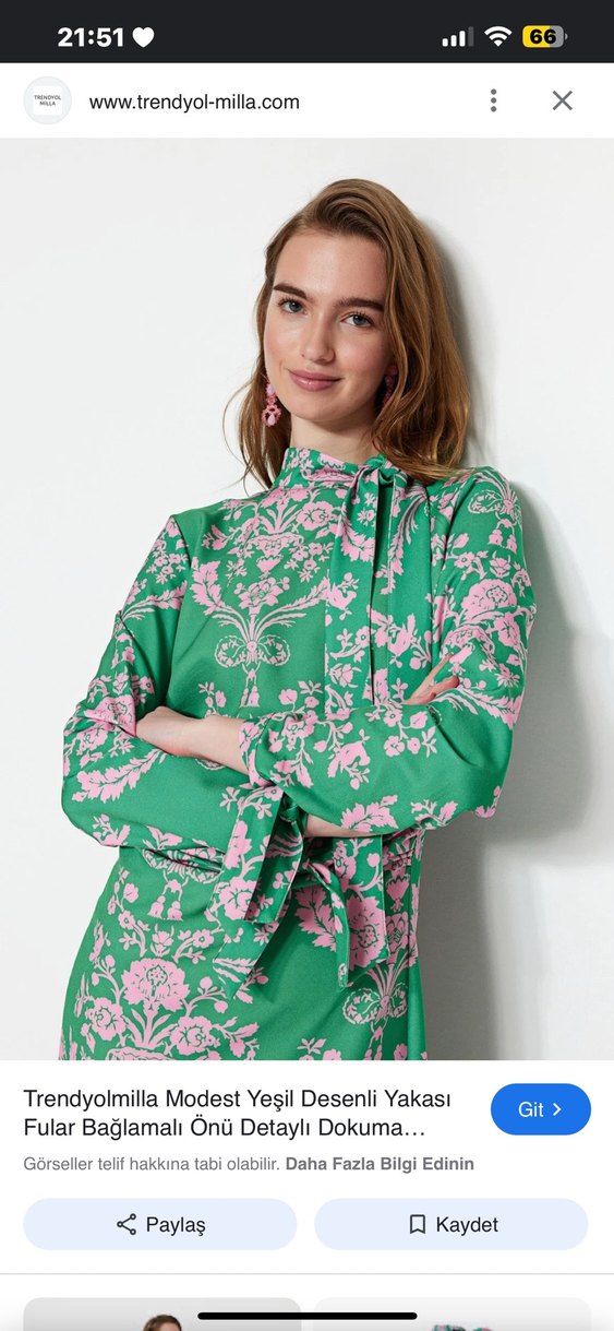 Yeşil önü fular bağlamalı elbise - Görsel 2