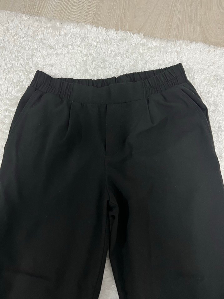 Siyah Kadın Pamuklu Rahat Kesim Pantolon - Görsel 3