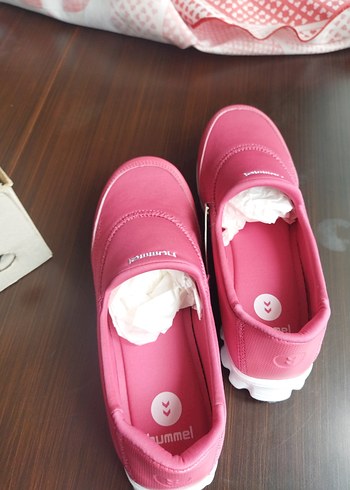 39 Beden Hummel Kadın Spor Ayakkabı aerolite slip on