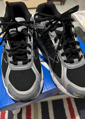 Adidas RESPONSE CL - Görsel 2