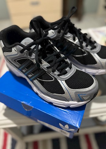 Adidas RESPONSE CL - Görsel 3