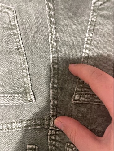 xs Beden Bershka kargocu jean