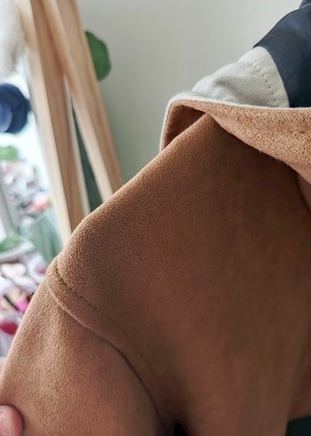 Düğmeli Camel Süet Kaban
