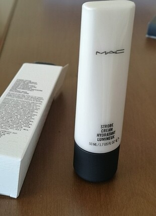 Mac strobe krem 