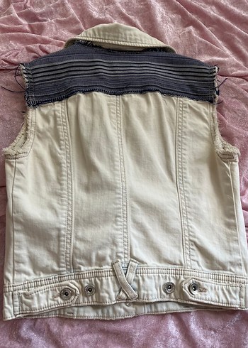 s Beden Düğmeli Kolsuz Bej Denim Yelek