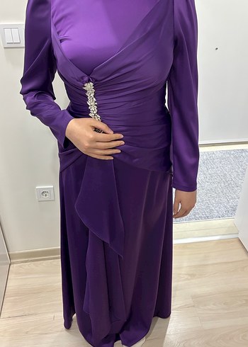 Uzun Kollu Mor Drapeli Abiye Elbise - Görsel 2