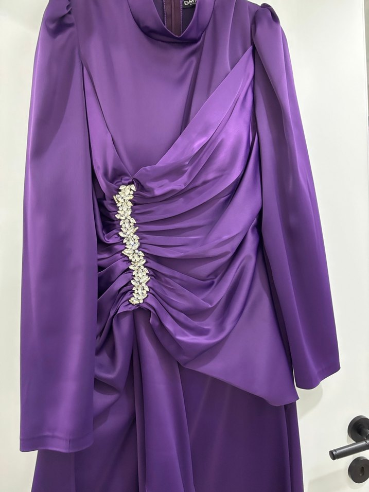 Uzun Kollu Mor Drapeli Abiye Elbise - Görsel 3