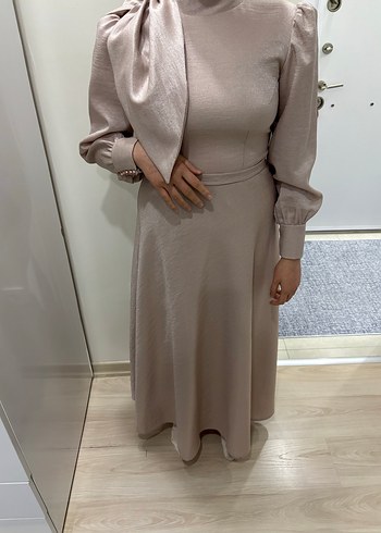 Bej pudra Uzun Kollu Drapeli Kadın Abiye Elbise - Görsel 4