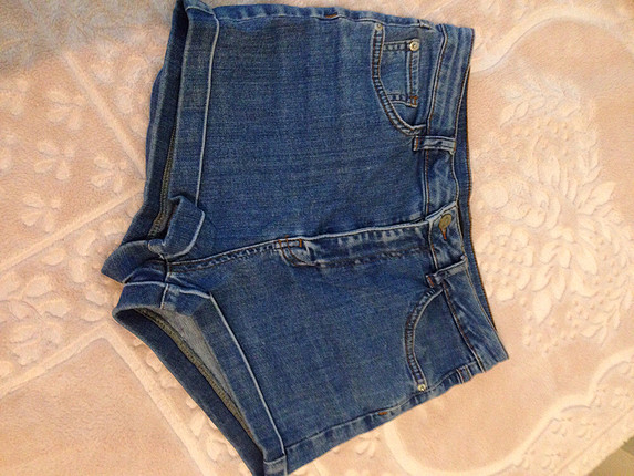 Pull and Bear Yüksek bel kot şort