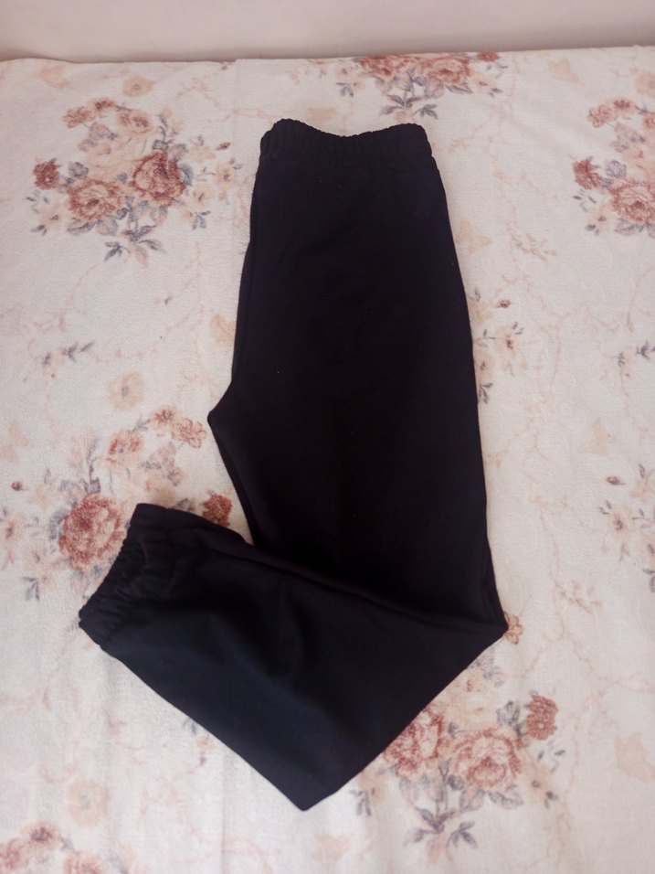 Siyah Kadın Rahat Kesim Eşofman - Görsel 4