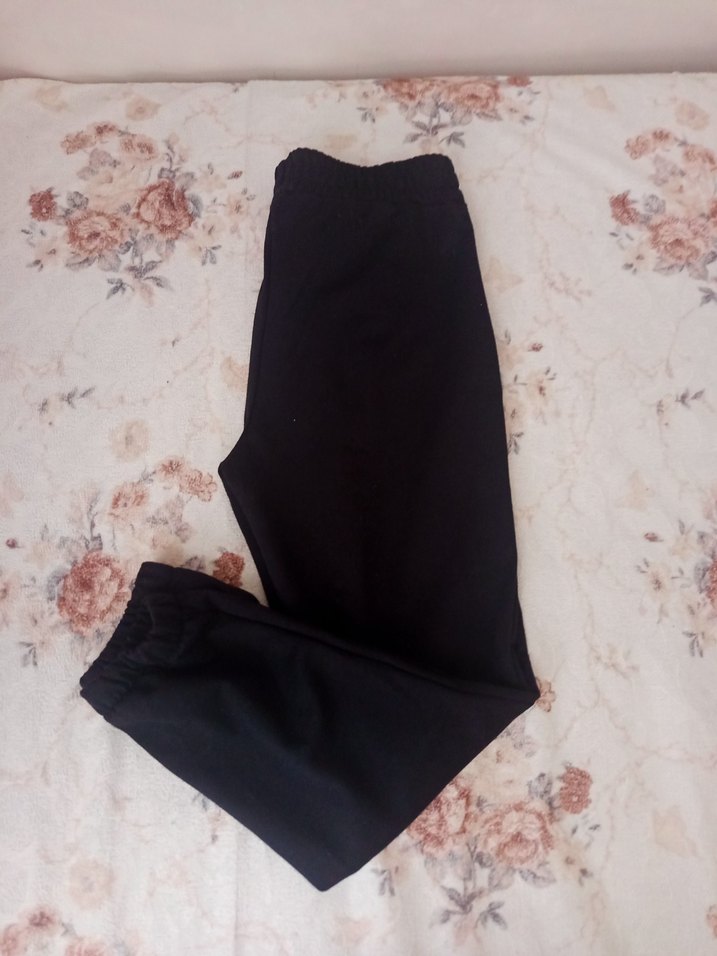 Siyah Kadın Rahat Kesim Eşofman - Görsel 3