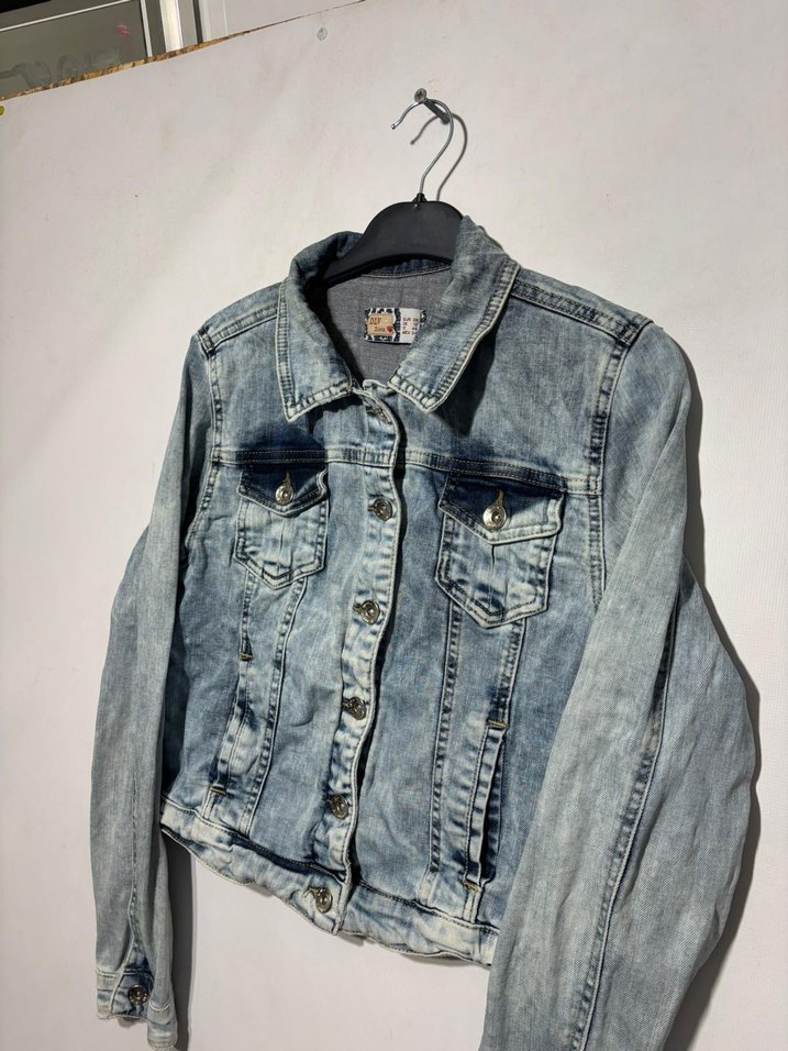 Düğmeli Mavi Batik Desenli Denim Ceket - Görsel 2