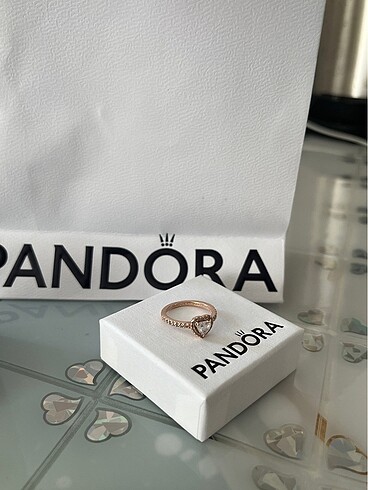 Beden Orjinal pandora yüzük